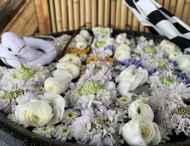 鬼滅の花手水