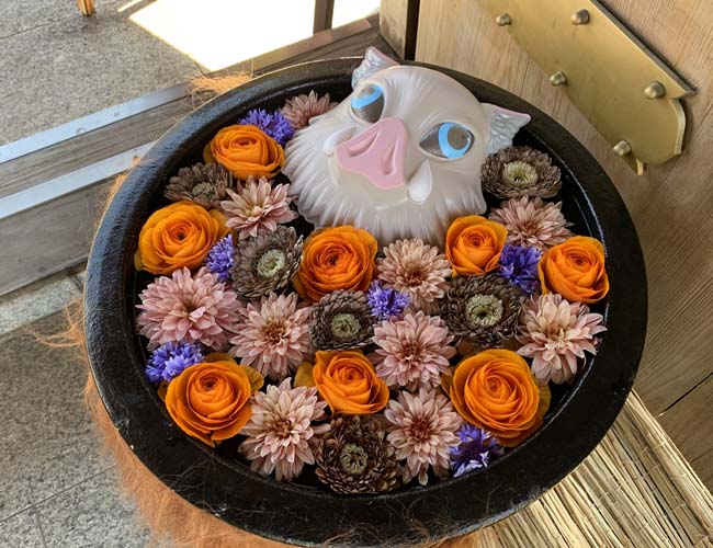 鬼滅の花手水